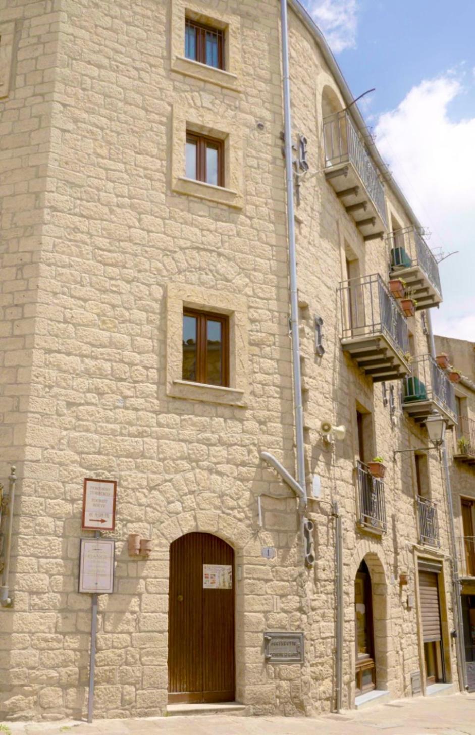 B&B Del Corso Gangi Exterior photo